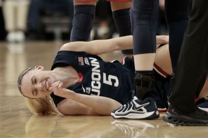 Paige Bueckers Injury Update: UConn Star Avoids Serious Knee Damage